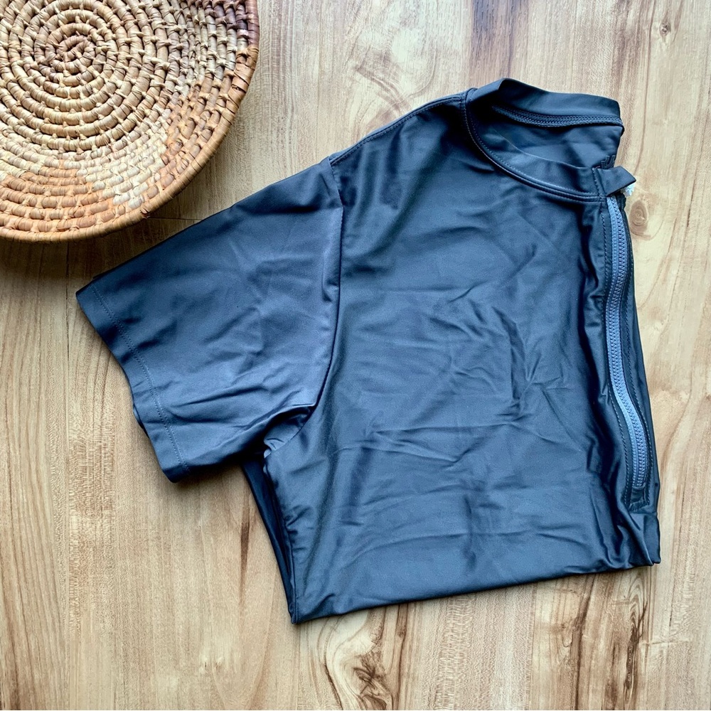 UV Skinz Quarter Zip Crew Sun and Swim Rash Guard Shirt 2XL
